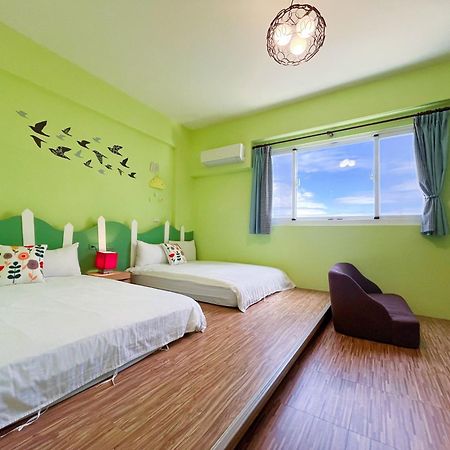 艾希兒民宿 I'M Here Hostel L小家庭包棟首選l台東火車站l背包單人 T'ai-tung Exterior foto